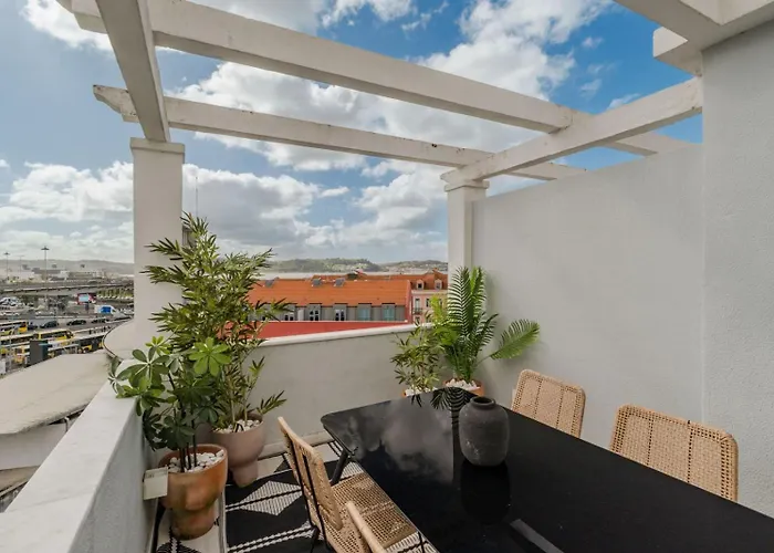 Casa Boma Lisboa - Sea View With Private Sunny Terrace - I Apartment