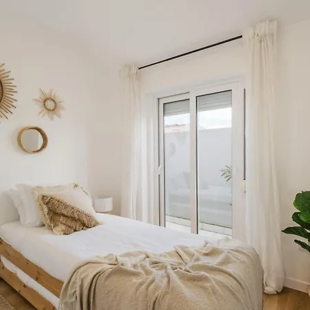 Casa Boma Lisboa - Sea View With Private Sunny Terrace - I *