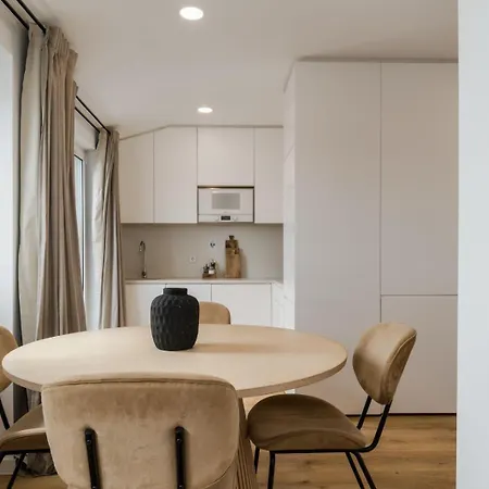 Casa Boma Lisboa - Sea View With Private Sunny Terrace - I Algés