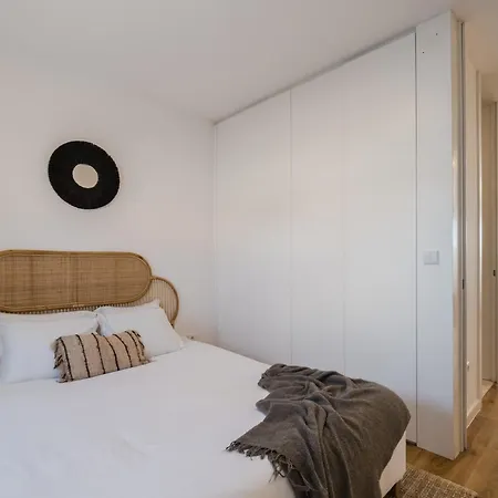 Casa Boma Lisboa - Sea View With Private Sunny Terrace - I Algés