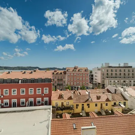 Casa Boma Lisboa - Sea View With Private Sunny Terrace - I Algés