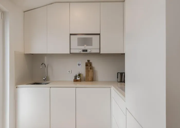 아파트 Casa Boma Lisboa - Sea View With Private Sunny Terrace - I 알제스
